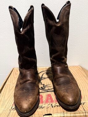 Vintage Durango Brown Distressed Leather Cowboy Boots with Classic Stitching